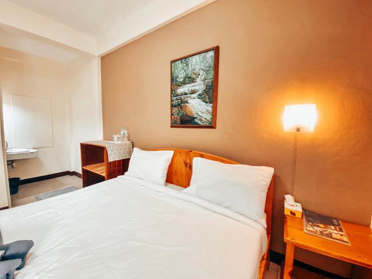 The Shire Guesthouse Chiang Mai Dış mekan fotoğraf