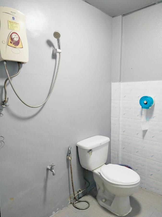 The Shire Guesthouse Chiang Mai Dış mekan fotoğraf